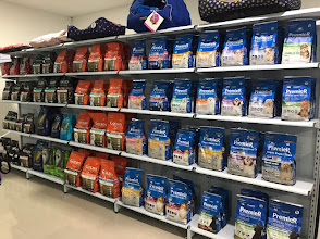 Prateleira de Produtos UPET